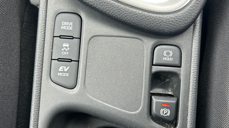 Toyota Yaris 1.5 Hybrid Design 5dr CVT Hybrid Hatchback
